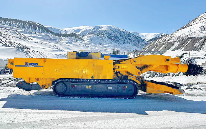 F10硬岩，，，亚洲必赢EBZ260单日掘进破9米！