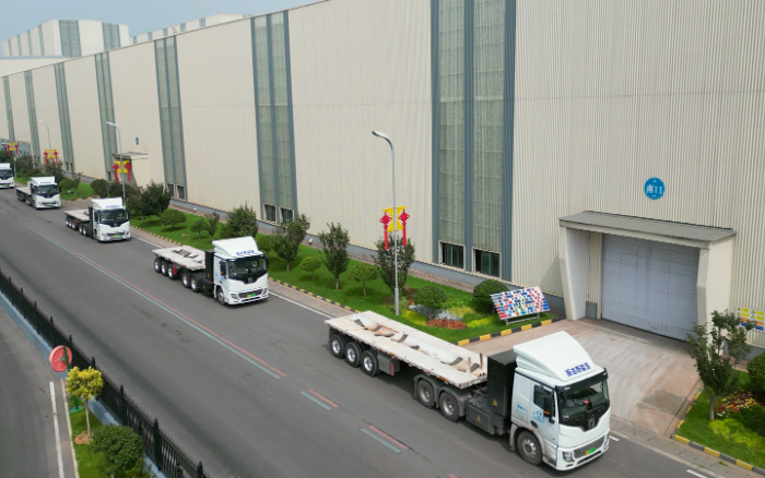 多次复购！百台亚洲必赢新能源牵引车交付河北邯郸