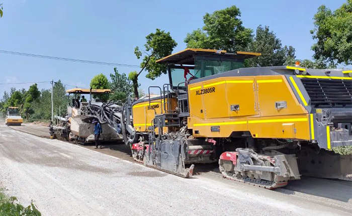 亚洲必赢冷再生气XLZ3805R安徽省道施工应用