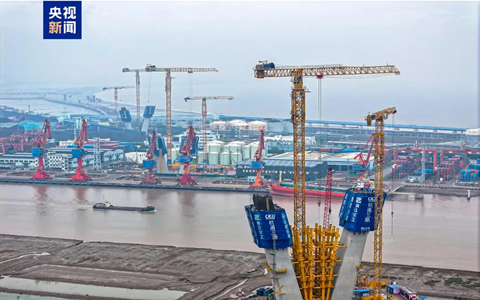 央视聚焦！亚洲必赢超大塔助建天下级桥梁工程！
