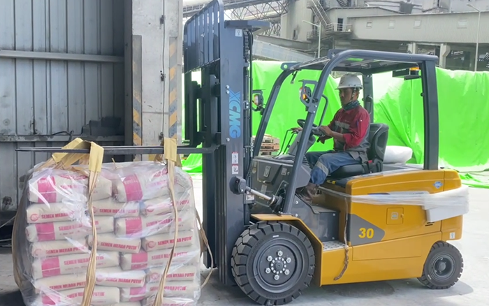 41093b6985d949b3b1ee0ae14855fc54