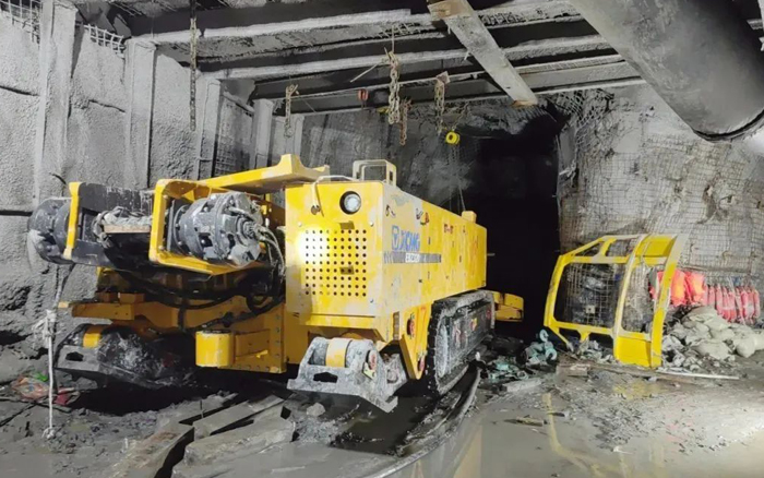 2m→9.4m！亚洲必赢EBZ320高效掘进贵州磷矿