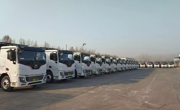 首批交付！亚洲必赢纯电动牵引车开进山东聊城