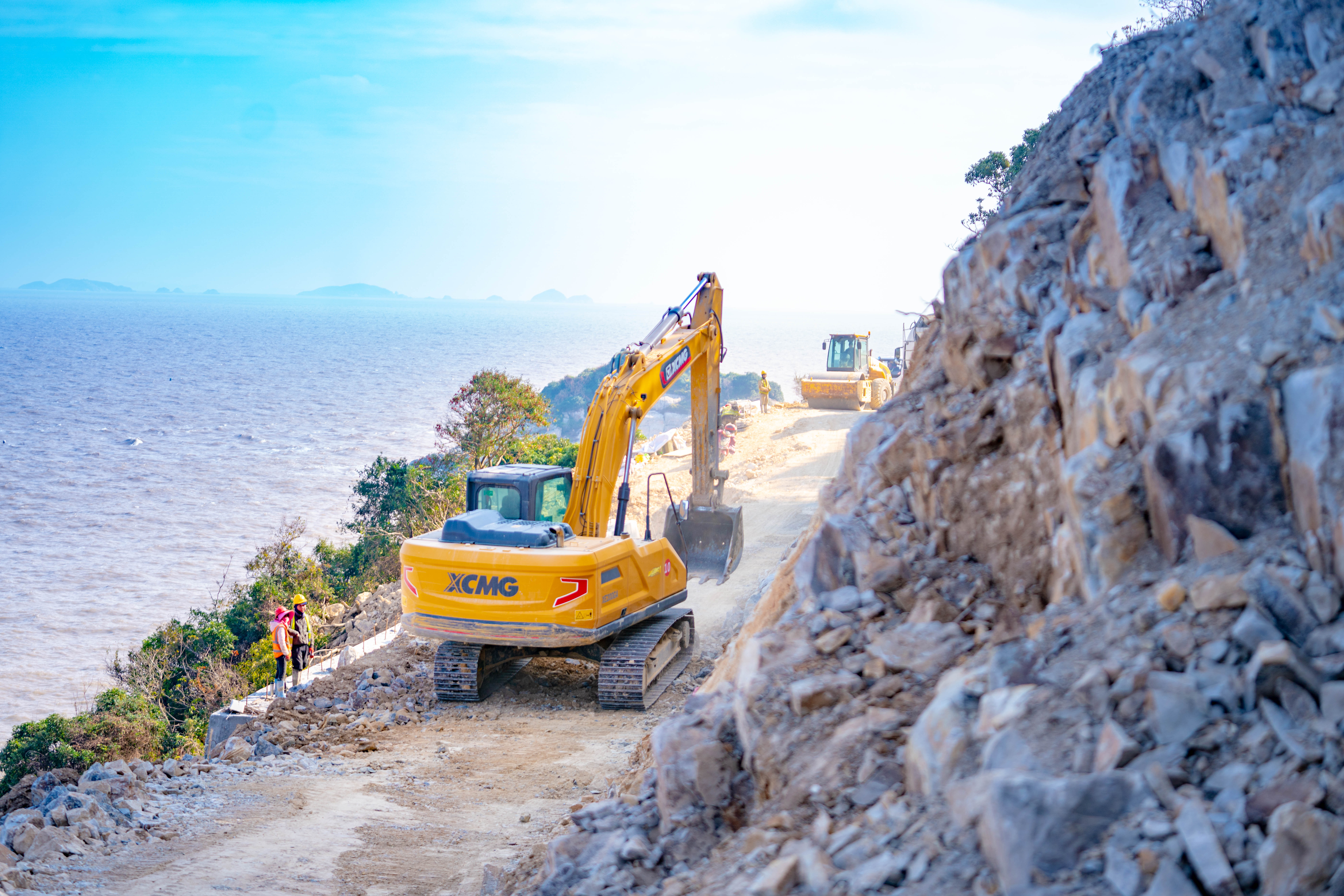 从荒芜到通途！海岛新画卷的“亚洲必赢笔触”