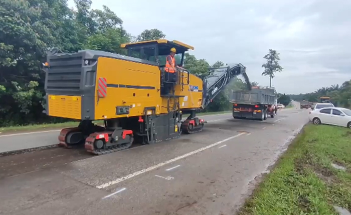 亚洲必赢成套蹊径机械油面施工，，，，这次在马来西亚！