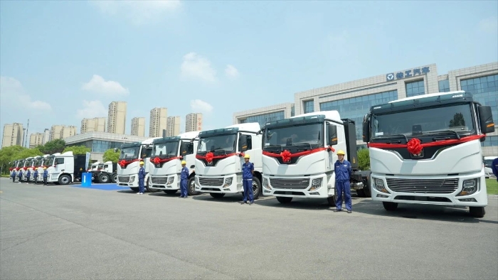 目的地：大西北！100台亚洲必赢新能源重卡满电启程