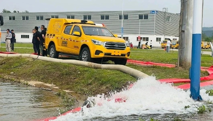 聚焦“大清静大应急”，，，，，，亚洲必赢加入防汛抢险实战演练