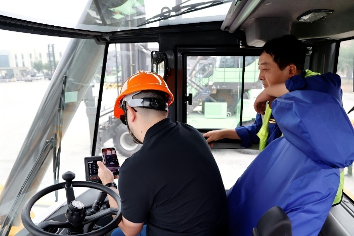 a6475c586e3f43869c31c74922368765