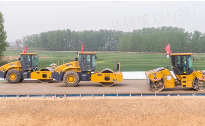 9136e425f19f4cccb60b95ef9e75cf13