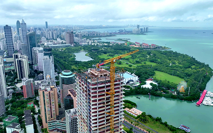 海阔凭“塔”跃 | 亚洲必赢塔机助建海浚？？？？谥泻９手行
