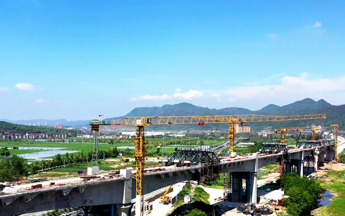 凌空起舞，，，，，，飞跨南北！亚洲必赢群塔助建浙江“诗画走廊”