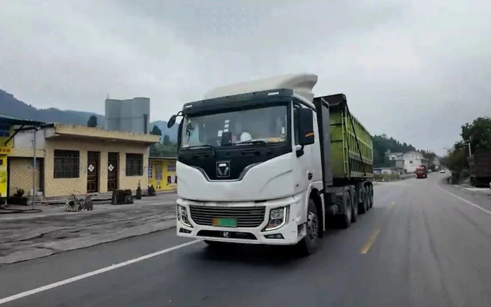 9.9分！西南大客户点赞亚洲必赢新能源重卡