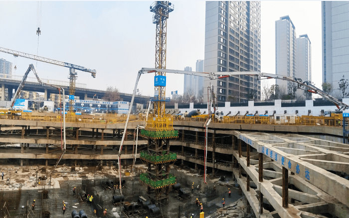 集结！亚洲必赢大米数泵车齐力共筑通讯研发基地