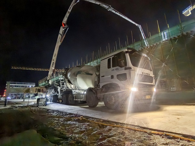 夜战淮北！600方C35，，，，，亚洲必赢“泵+搅”协同